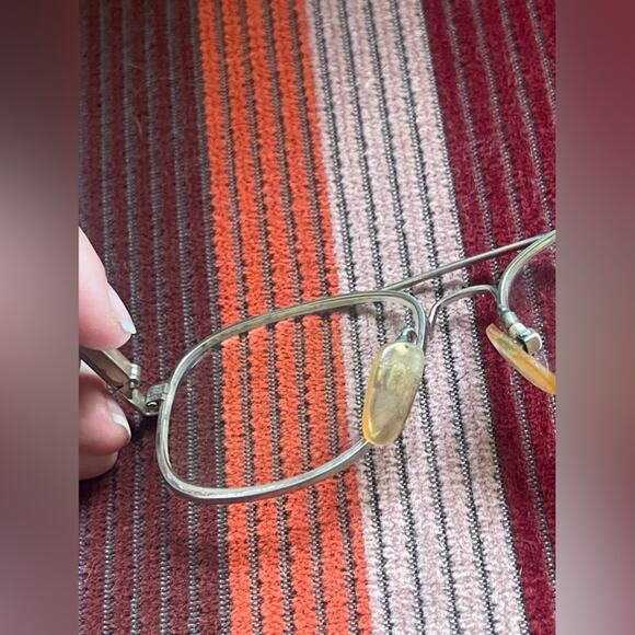 Vintage Oversized Metal Framed Glasses - FRAMES ONLY - RX Needs to be replaced - Picture 4 of 7